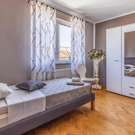Amazing In With Wifi Apartment *