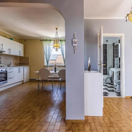 Amazing In With Wifi