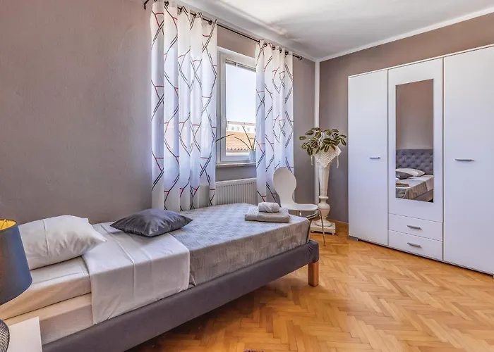 Amazing In With Wifi Apartment *